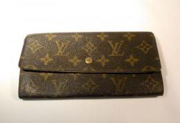 LOUIS VUITTON モノグラム 長財布　035