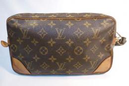 LOUIS VUITTON モノグラム セカンドバック　098