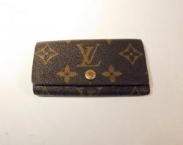 LOUIS VUITTON モノグラム キーケース4　073